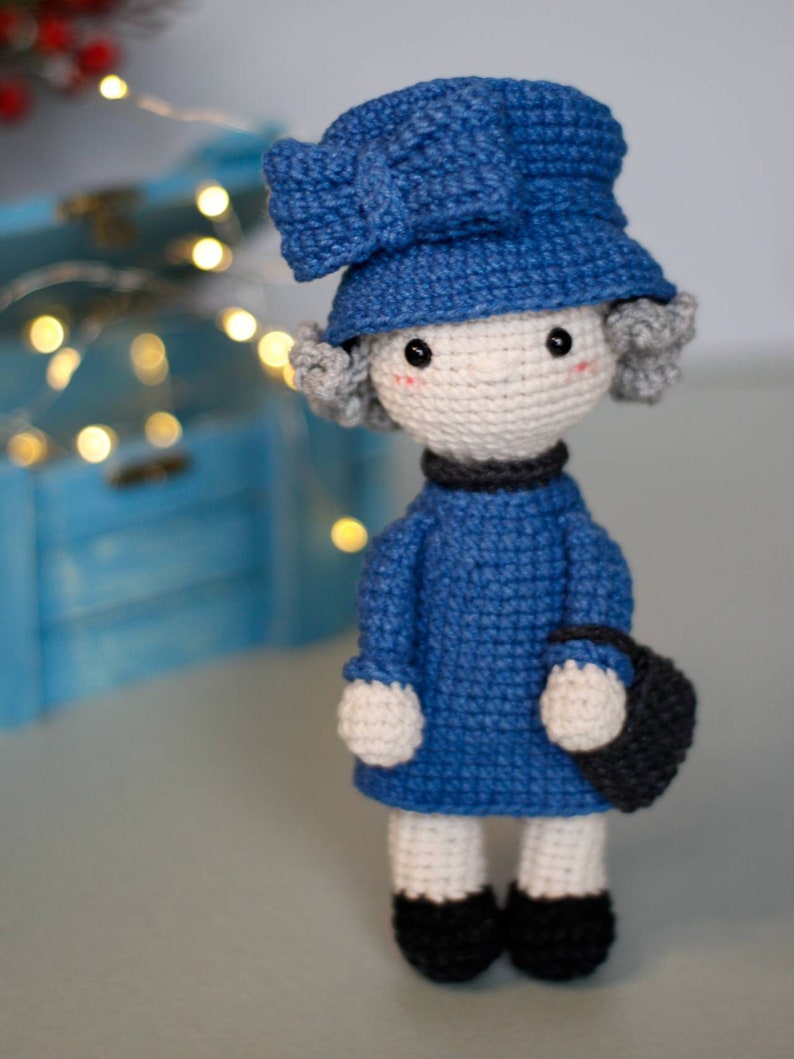 The Queen Elizabeth Crochet Pattern Amigurumi Queen Pattern Etsy