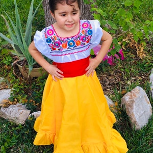 My Xolal Kids Mexican yellow blue outfit 3 pieces set traditional fiesta dress, falda medio vuelo. Popular mexican kids dress Latina Mexican