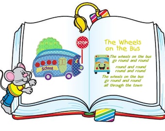 Puede incluir: Un libro abierto con una ilustración colorida de un autobús escolar y un ratón. El libro tiene el título "The Wheels on the Bus" y la letra de la canción.