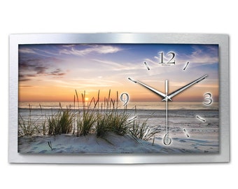 3D metallic wall clock made of brushed aluminum