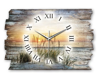 Abendspaziergang am Strand | Shabby Style | Wanduhr wahlw. als leise Funk- bzw. Quarzuhr | aus Holz | Kreative Feder