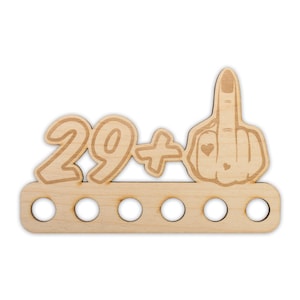 Geldgeschenk zum 30. Geburtstag für Frauen - Origineller Wunscherfüller „Mittelfinger 29+" aus Holz