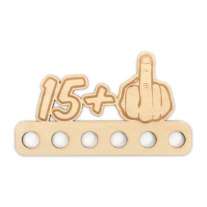 Geldgeschenk zum 16. Geburtstag für Männer - Origineller Wunscherfüller „Mittelfinger 15+" aus Holz