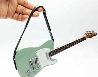 Miniature Guitar Fen der Tosca plus Strap Musical Instrument Display Signature Gift