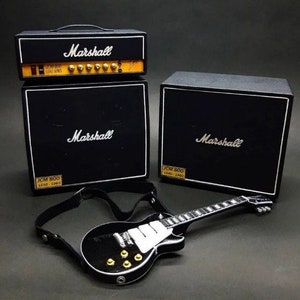 Miniatur-Verstärker Triple Black und Premium Black Guitar Mini Abbildung Display