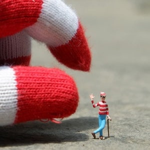 Miniature Figure Where&#39;s Wally Waldo Scale 1:87 NO PREISER Display New
