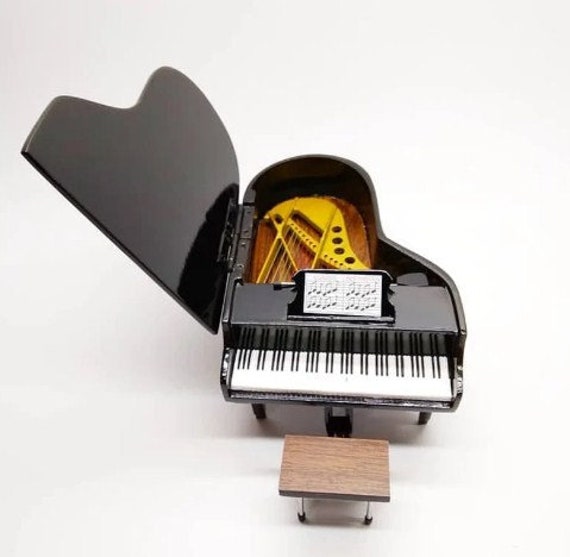 Originale SEGA TOYS Black Grand Pianist in miniatura di pianoforte a