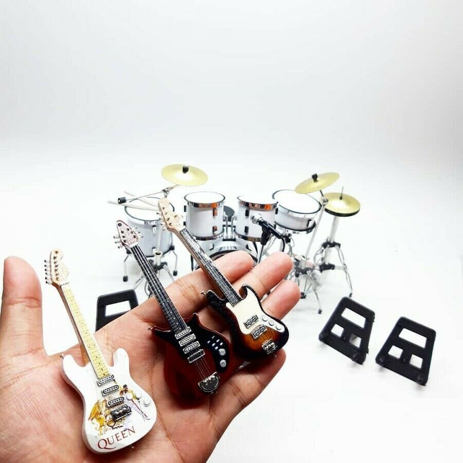 Musical Instruments Queen Miniature Musical Instrument Queen 3 Guitar Small Plus Drum + Mic White ...