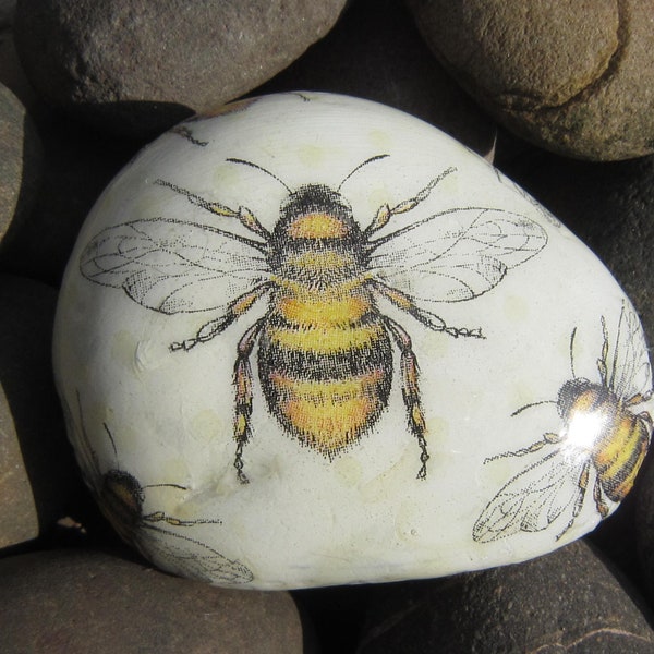 Natural stone, Decoupaged with Bees