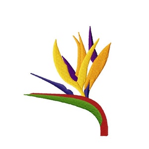 Peut inclure: Une fleur d'oiseau de paradis brodée avec des pétales jaunes, orange, violets, verts et rouges.