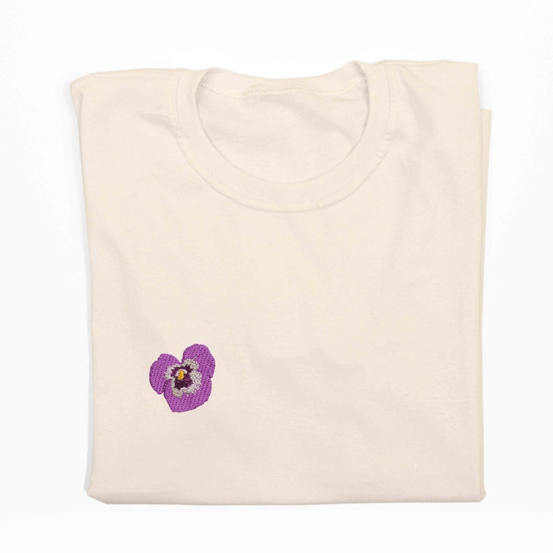 Flower violet digital embroidery pattern Viola tricolor Garden pansy design Pansy machine embroidery design