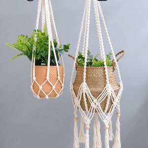 Long large plant hanger macrame, Plant holder, hanging planter indoor, no tassel, plant lover gift, gift for mom, housewarming, boho garden