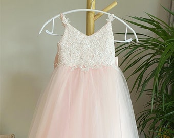 Lace Flower Girl Dress: Light Pink Tulle Tutu
