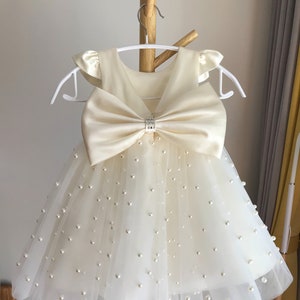 Ivory flower girl dress, tulle flower girl dress with pearls, tutu dress, birthday party dress