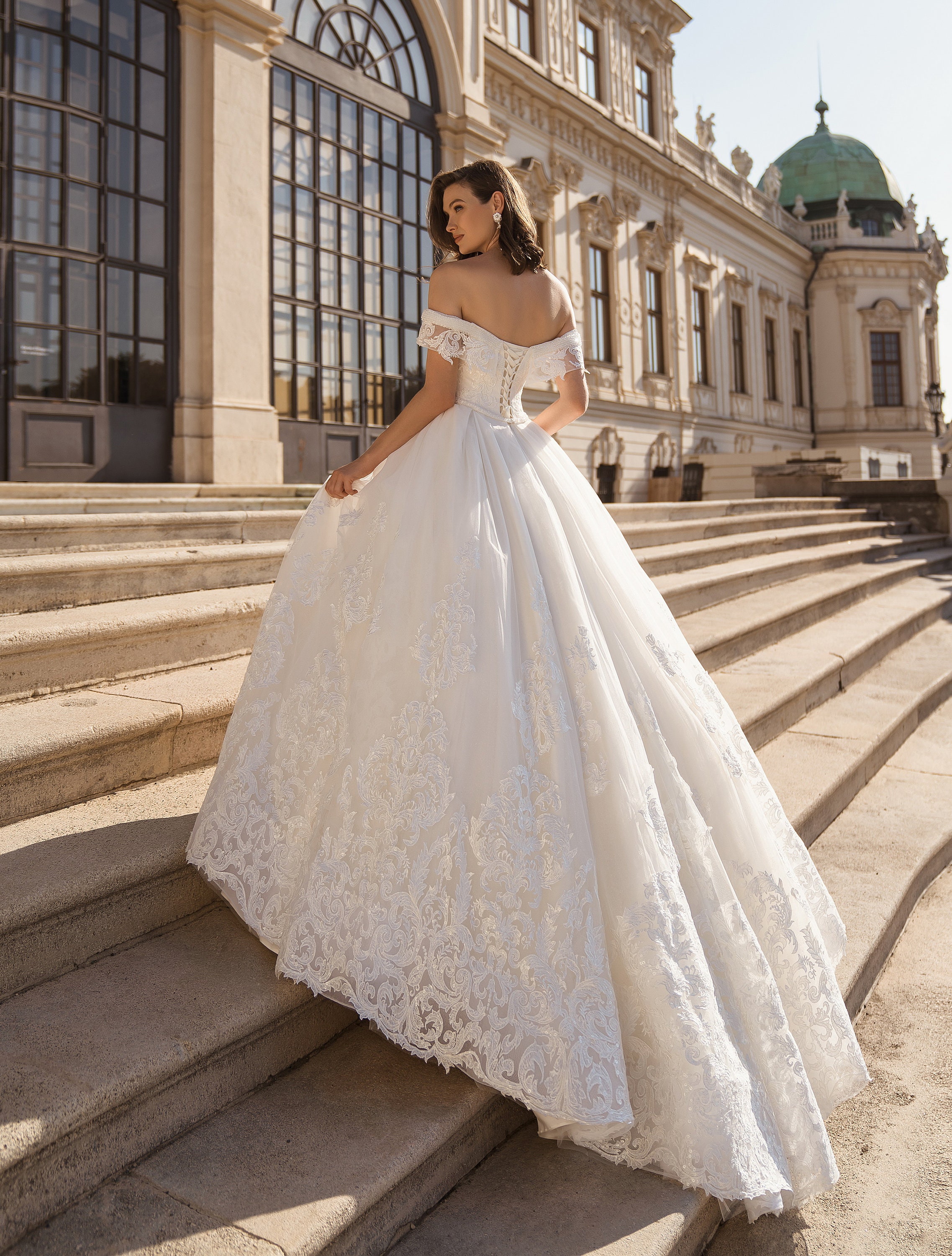 Princess Off The Shoulder Wedding Dresses
