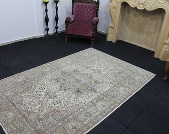 Vintage Rug, 4.8x7.4 Area Rug, Beige Rug, Turkish Rug, Floral Rug, Outdoor Rug, Rug for Living Room, Handwoven Rug, Boho Rug, Oushak Rug
