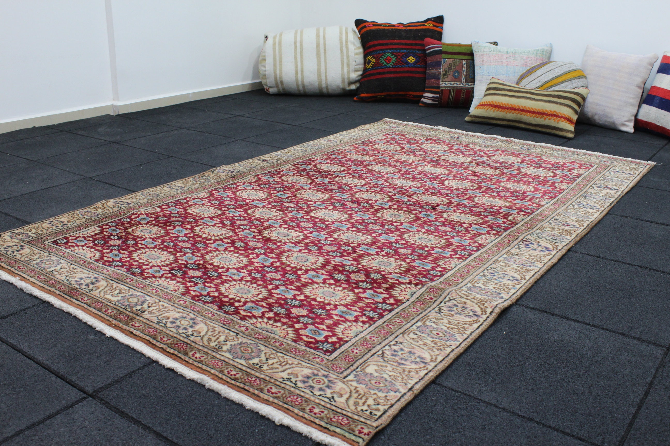 45.5×104 \"Red rose” ViNTAGE TURKiSH RUG 7.5x10.7 VINTAGE TURKISH Rug, Pastel Pink Distressed Blue