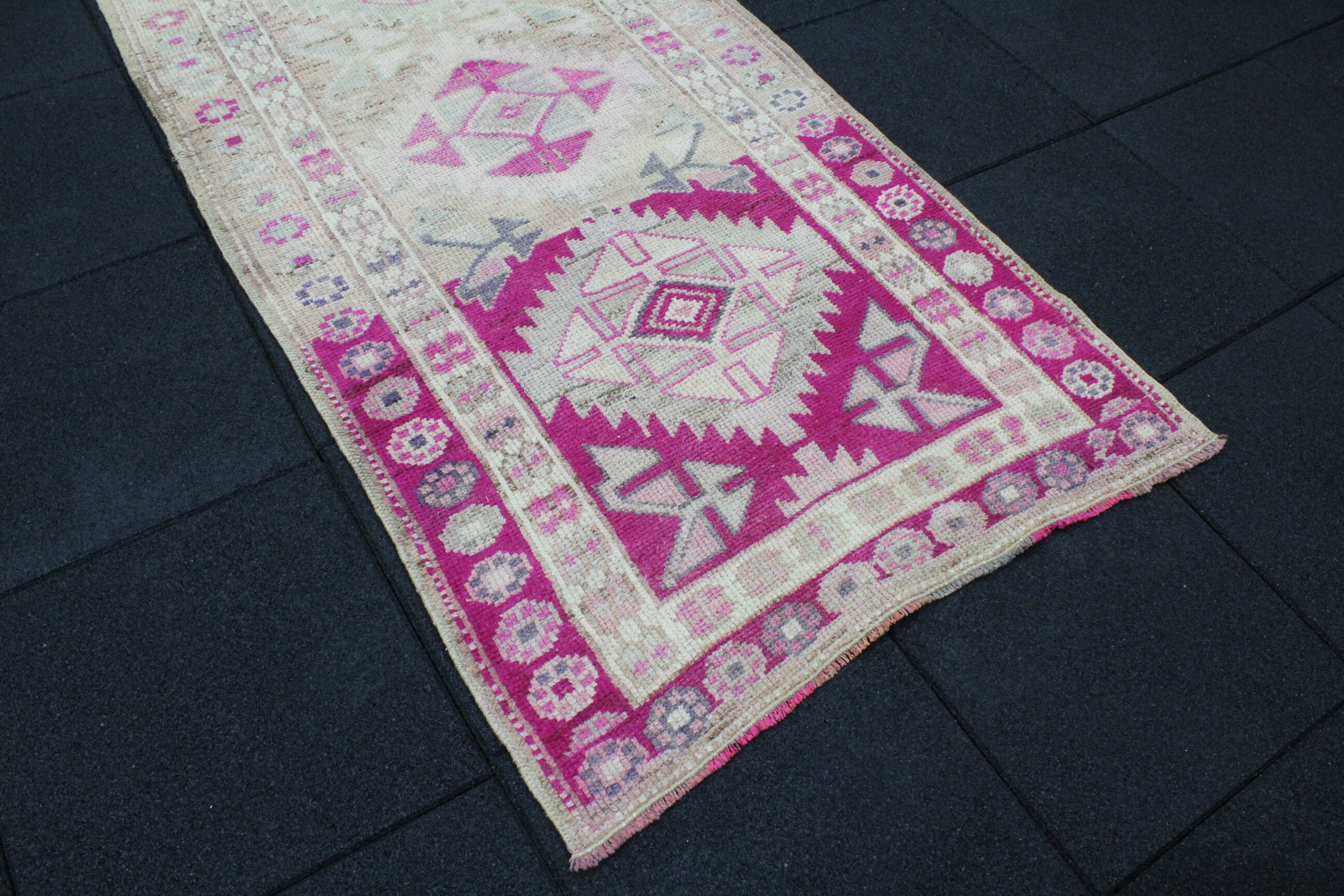 廊下ランナーラグ | 2.8x12.5 ランナーラグ |ピンクのランナーラグ