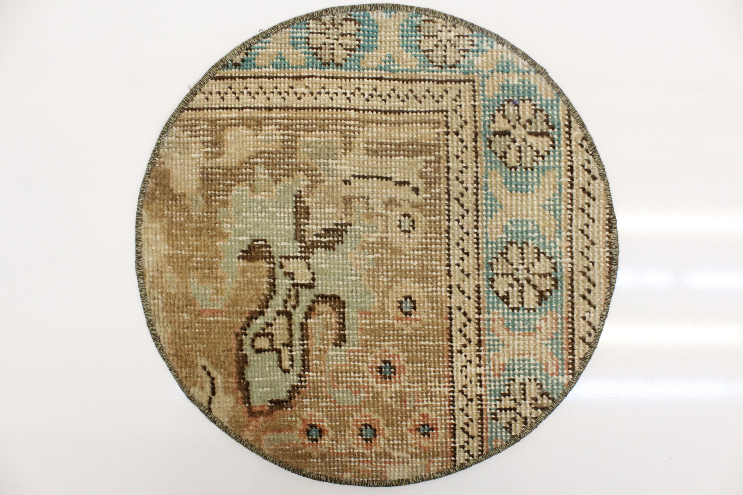 フラグメント　Original Circle Mat (S) Fragment Vintage Circle Rug Fragment, 1.4x1.4 Feet, Persian Rug