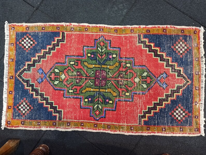 Enrty Rug Antique Rug Red Rug Vintage Oushak Rug 1.7x3.1 Feet Kitchen Rug Handmade Rug Bathroom Rug Turkish Rug Navy Rug Small Rug
