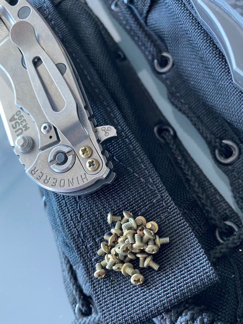 Phillips Pocket Clip Screws \u2022 Titanium \u2022 Fits Hinderer Firetac Models \u2022 2x Replacement Screws Only \u2022 Ano GOLD