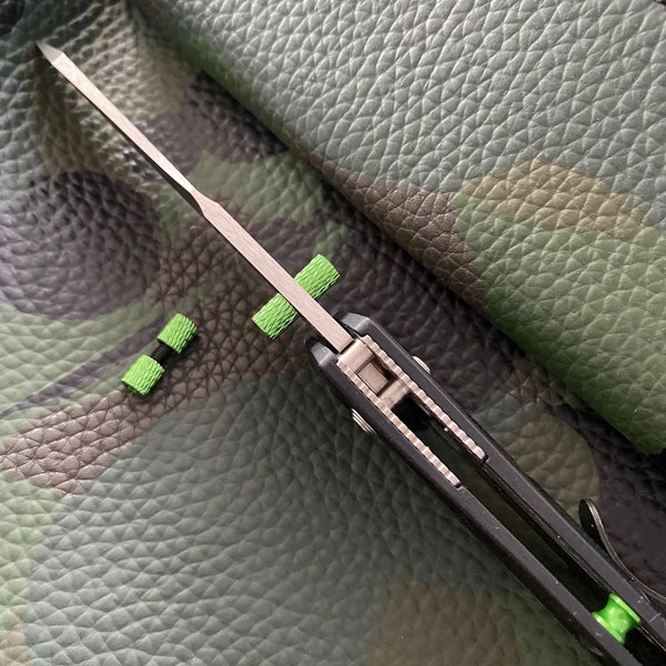 Benchmade Presidio II • DS-GRIP Thumb Stud • Faster Opening • 1x Thumb Stud - More Models Listed • Green