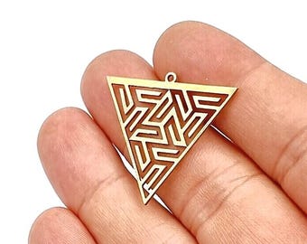 Collier triangle en laiton brut fait main, bijoux modernes géométriques