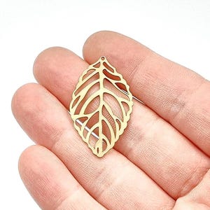 5 pcs Raw Brass, Leaf Charms, Leaf Earring, Leaf Pendant,Jewelry Supplies , Raw Brass  Pendant, Brass Findings 25x40 mm