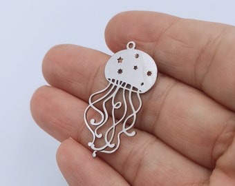 5 pcs Silver Plated Octopus Charm, Octopus Necklace, Origami Octopus ,Octopus Necklace, Octopus Charm, Minimalist Necklace 32x36 mm