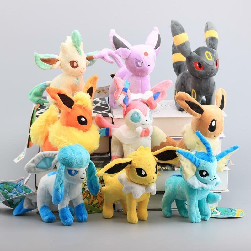 Eevee Sylveon Vaporeon Umbreon Leafeon Flareon Glaceon Espeon Jolteon…