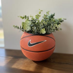 Basketball planter decor for boy bedroom for girl bedroom basketball gift for coach home decor planter mini basketball gift for sport lover