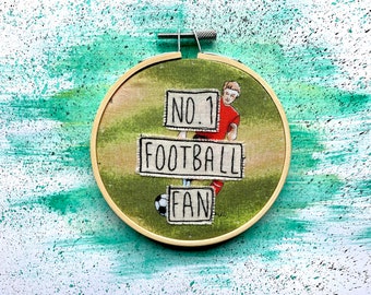 No.1 Football Fan | Sporty Gift | Number One Football Fan | Football Lover | Sporty Decoration | Football Decor | Football Sign