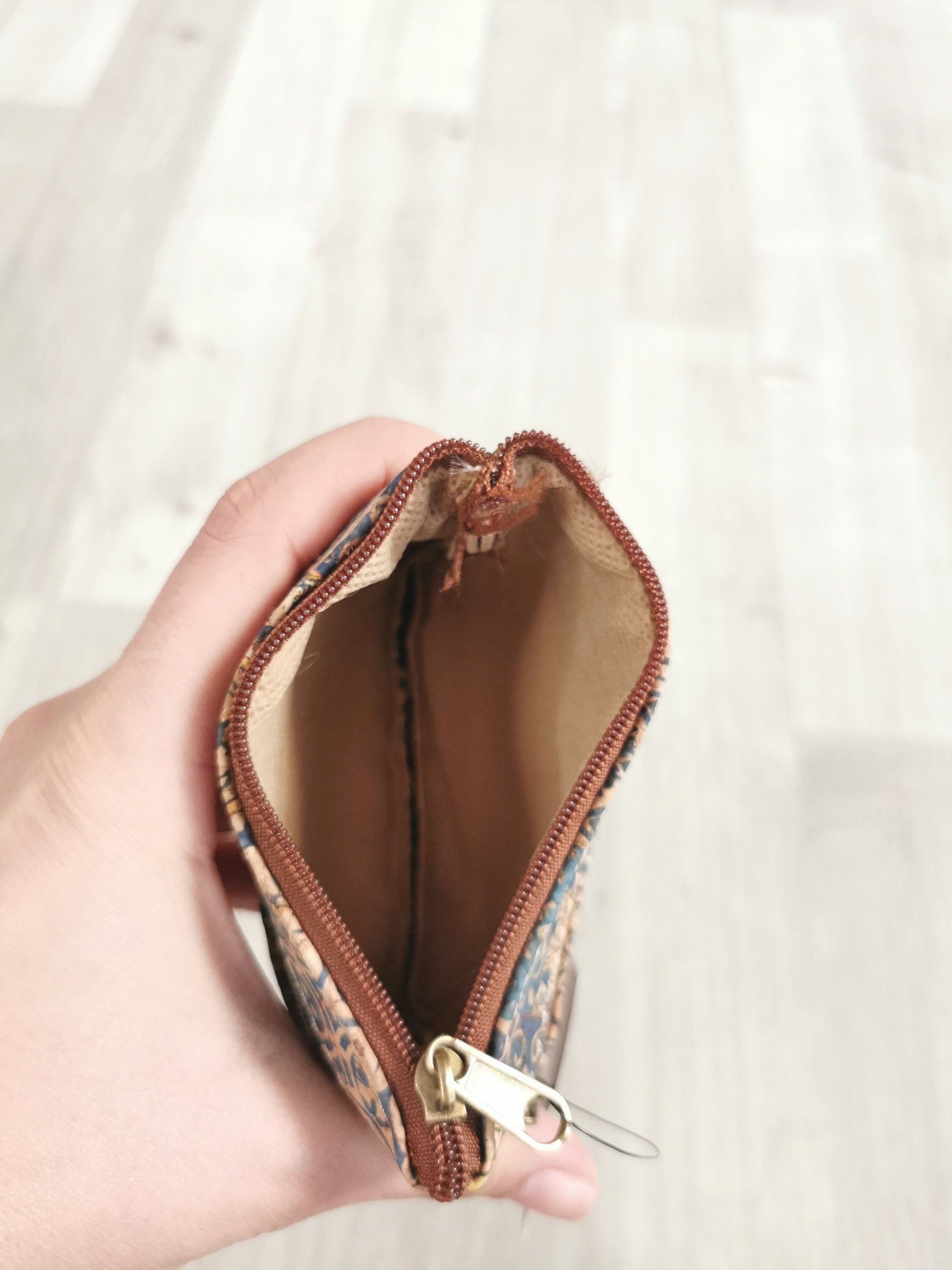 Monedero De Corcho Para Mujer – Vegano, Floral, Ligero Y Sostenible, Ideal Para Llaves Y Monedas