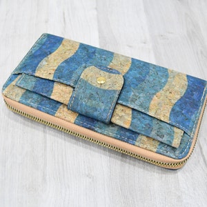 Portefeuille en liège naturel pour femme, porte-carte amovible, idée cadeau porte feuille végan, liège imprimé bleu