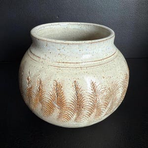 Stoneware Pottery Vase w/ Etched Feather Designs 3 3/4&quot;x 4 3/4&quot;