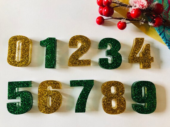 Resin numbers Red and Green Glitter Christmas Mix