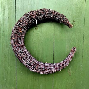 Simple Half Moon Wreath, Waxing or Waning Crescent Moon Wreath Base