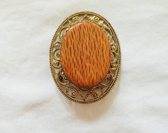 Brooch vintage