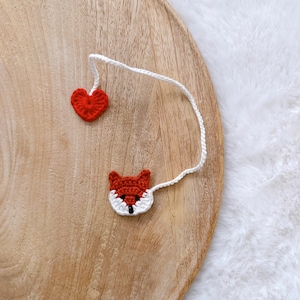 Crochet umbilical cord band with fox and heart, alternative to plastic clips, baby photoshoot accessories, umbilical cord band