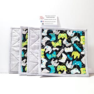 Quilted Potholder Set: Game Controller Print, Kitchen Hot Pads