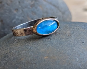 Blue Apatite Ring, Cats Eye,  Chatoyance, Mixed Metal, Bronz Bezel, 925 Sterling Silver, Minimal Design