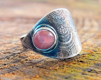 Rhodochrosite Mandala Ring, Pink Gemstone, Henna Texture, Sterling and Fine Silver, Heart Chakra, Love Frequency Jewelry, Size 9.5