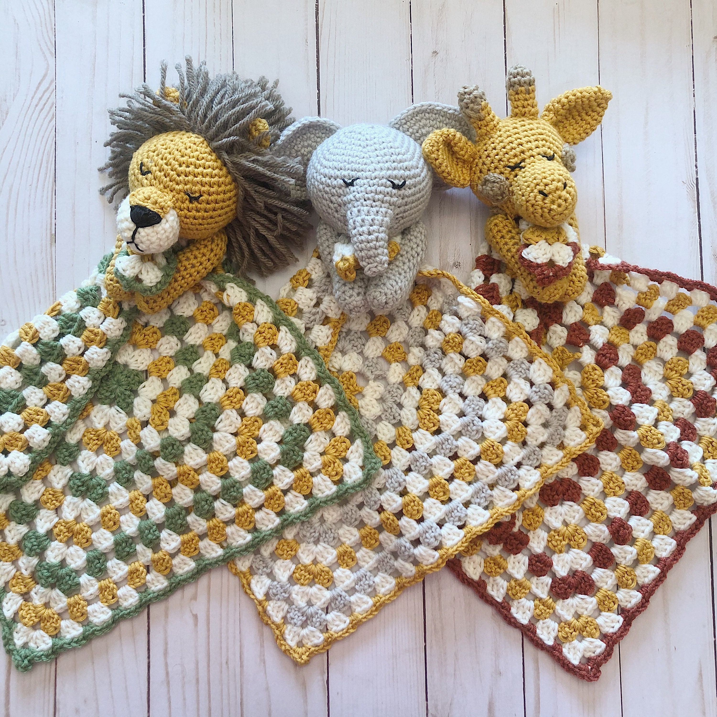 Silver Little Giraffe Blanky Lovey