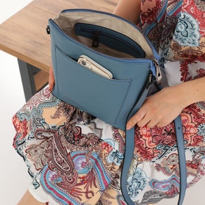 Sac à bandoulière personnalisé, joli fourre-tout en cuir, sac à bandoulière en cuir fait main, cadeau pour elle, options de sac à bandoulière d'été, idées cadeaux