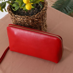 Trousse de maquillage en cuir initiale, cadeau de demoiselle d'honneur, cuir personnalisé, trousse à cosmétiques en cuir, trousse de toilette en cuir, pochette à fermeture éclair, trousse à maquillage