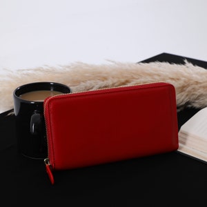 Personalized Handmade Leather Women Wallet, Zip Around Wallet, Mother’s Day Gift, Engraved Women Wallet, Anniversary Gift, Gift for Wife