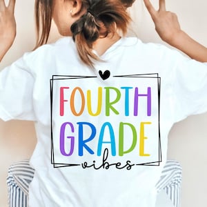 Living That 4th Grade Life Teacher Back To School Shirt Living That 4th Grade Life Teacher Back To School Shirt