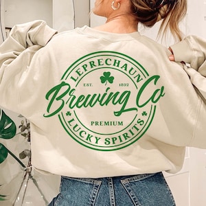 Leprechaun Brewing Co. SVG, St Patricks Brewing Co. SVG, Giorno di San Patrizio SVG, Irlandese SVG, Trifoglio SVG, Trifoglio SVG, PNG Cricut Sublimation