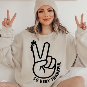 So very thankful SVG PNG, Peace Sign Turkey Svg, Thanksgiving Sublimation File, Autumn Svg, Fall shirt Svg, Cut File for Cricut Silhouette