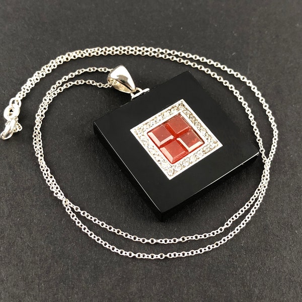 Estate David Sigal Sterling Silver Black Onyx and Red Agate Pendant Necklace / 18”-Long Sterling Silver Cable Chain / Mother’s Day Gift